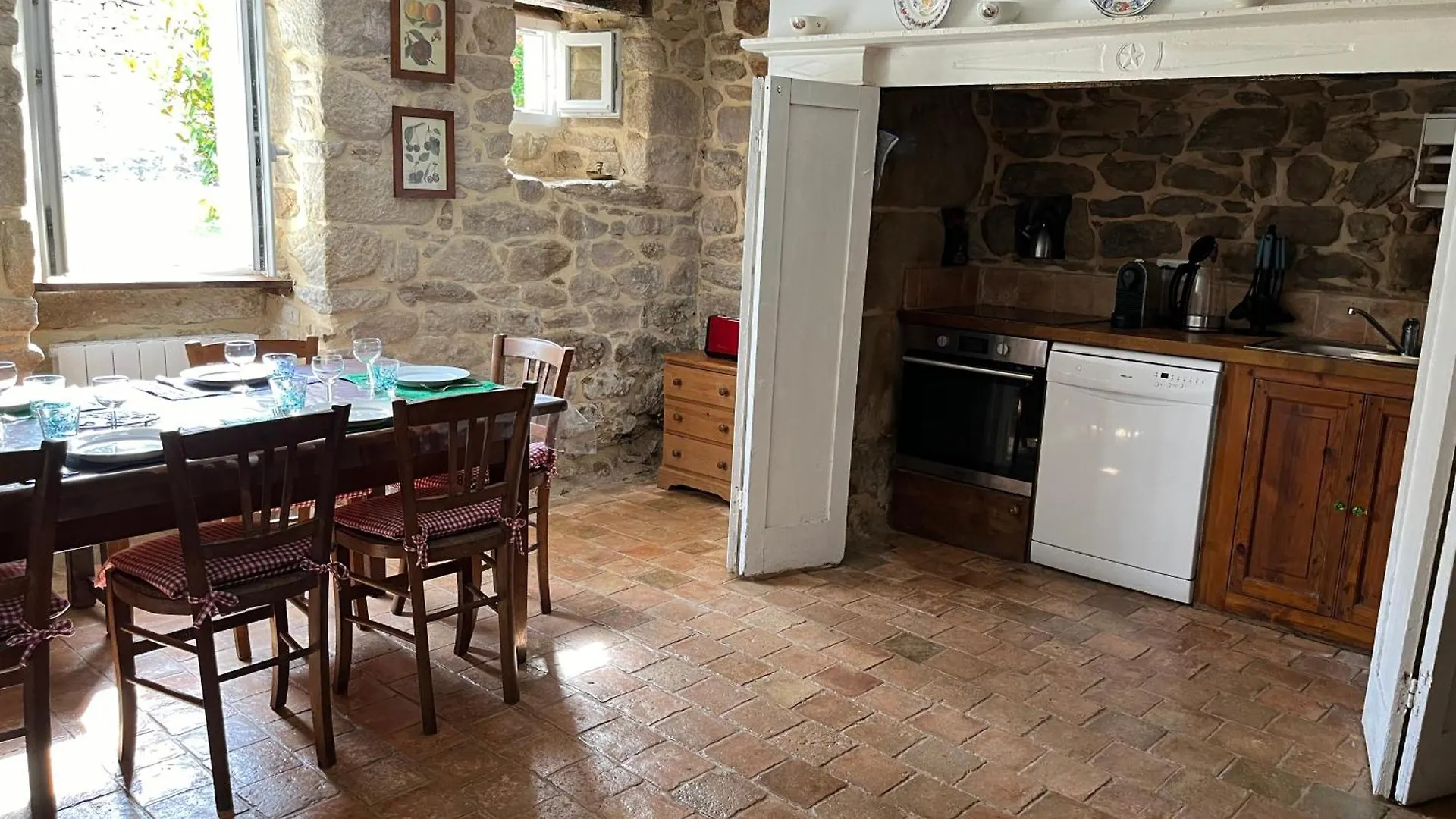 Ferme Renovee 300M De La Mer Pointe Du Raz Jusqu'A 9 Couchages Location 7 Jours Du Samedi Au Samedi Minimum 普洛戈 0*,  法国